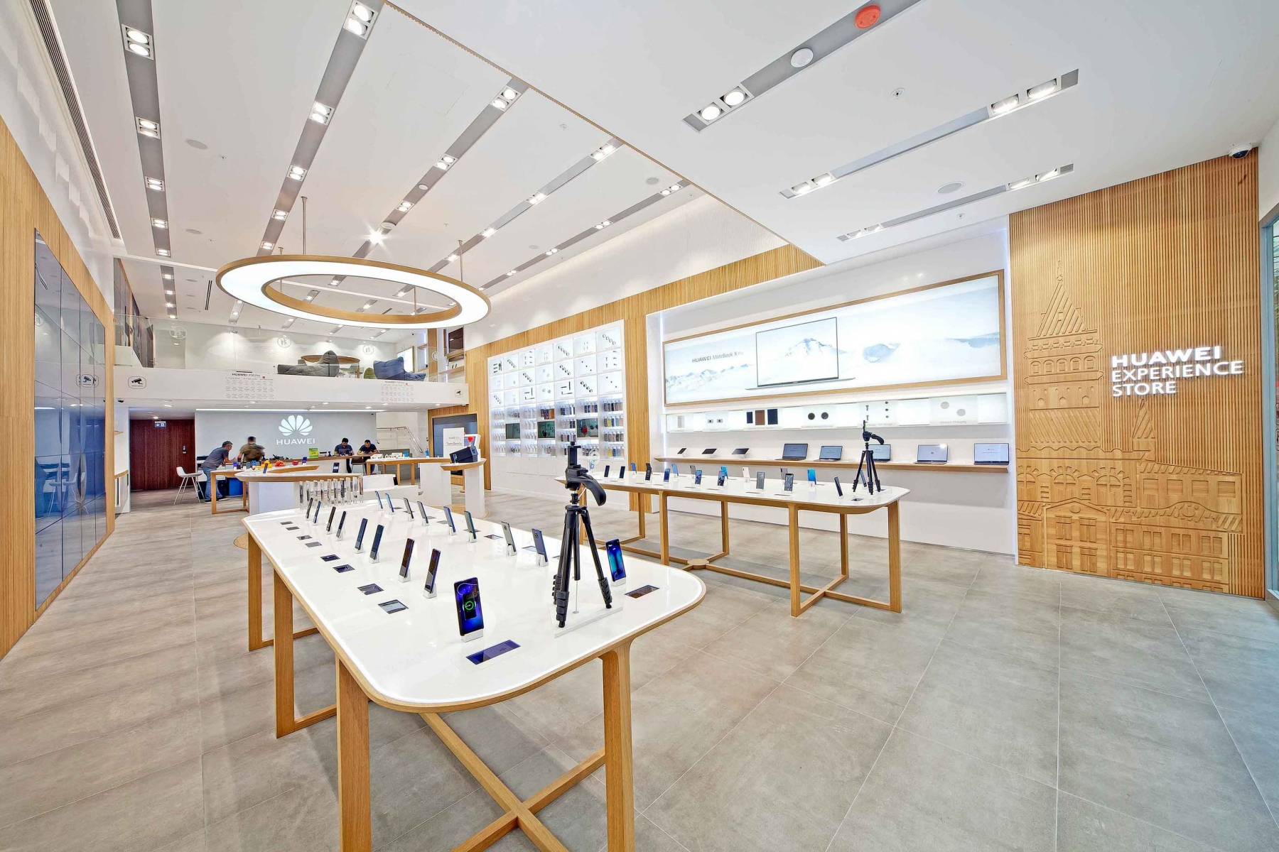 Huawei experience store